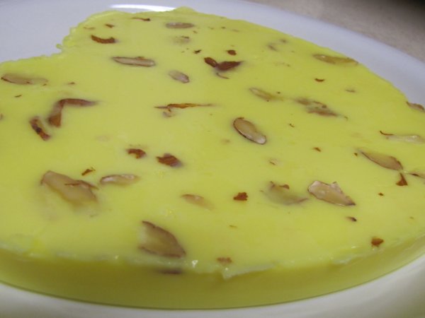 China grass pudding / Kadal paasi cake / agar agar pudding