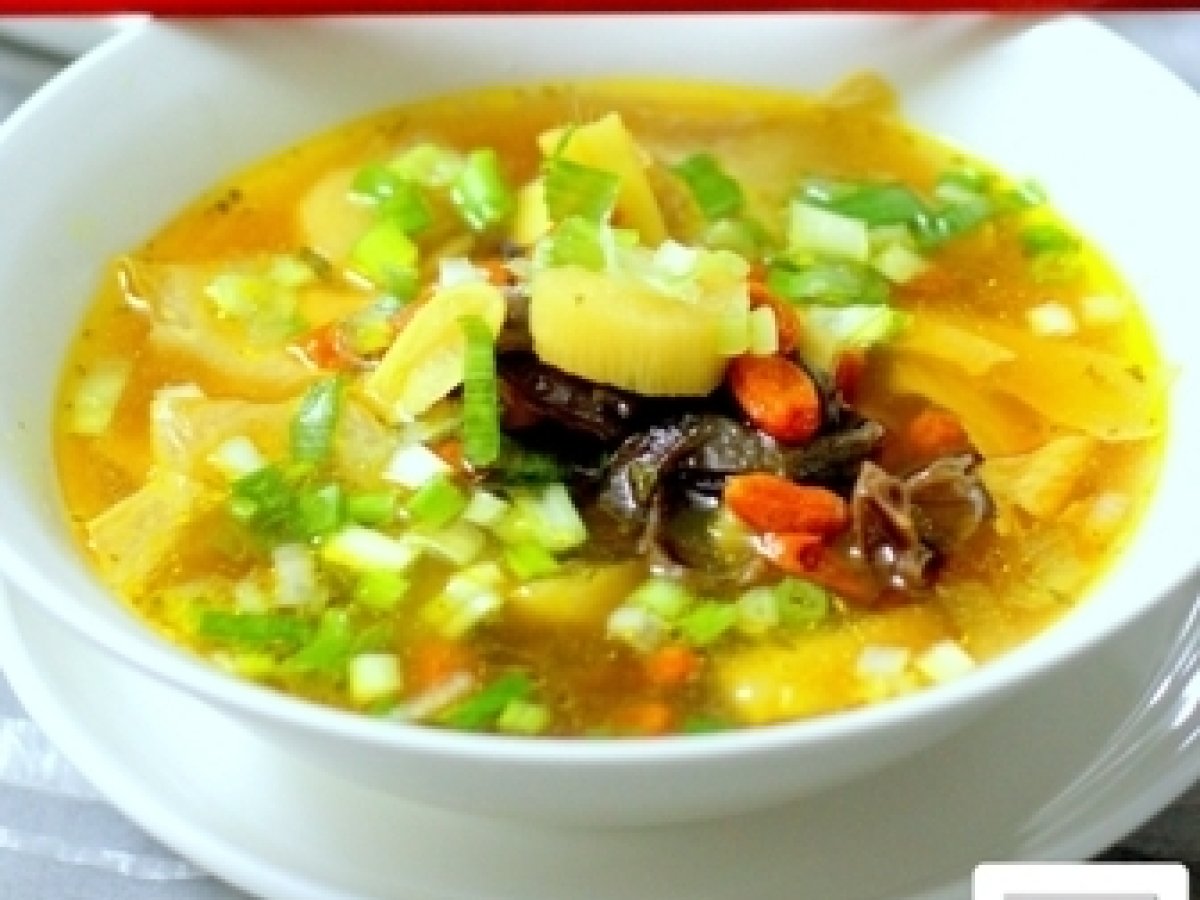 Chinese Burdock Root & Kei Chi (Wolfberry) Soup