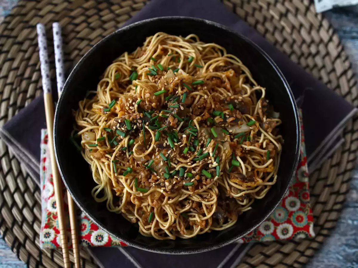 Chinese Noodle Stir-Fry (Vegetables and Textured Soy Protein) - photo 3