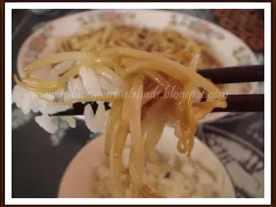 Chinese Saucy Bean-sprouts Stir-fry - photo 3