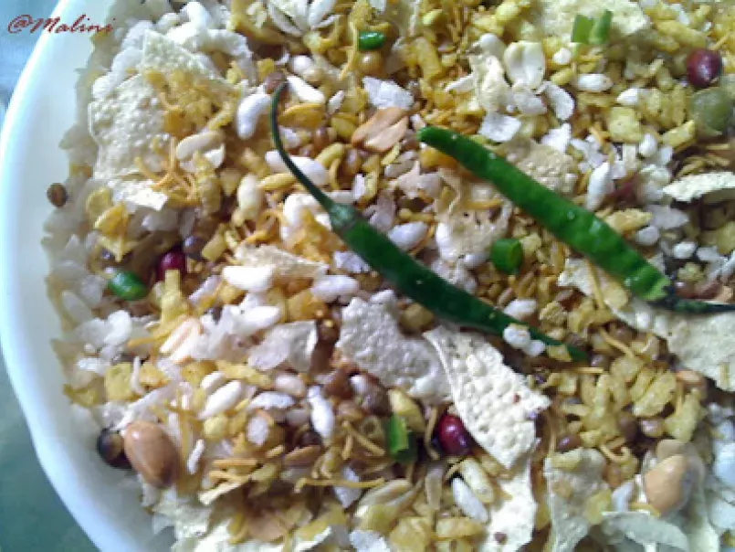 Chire Bhaja (Fried Pressed Rice), photo 1
