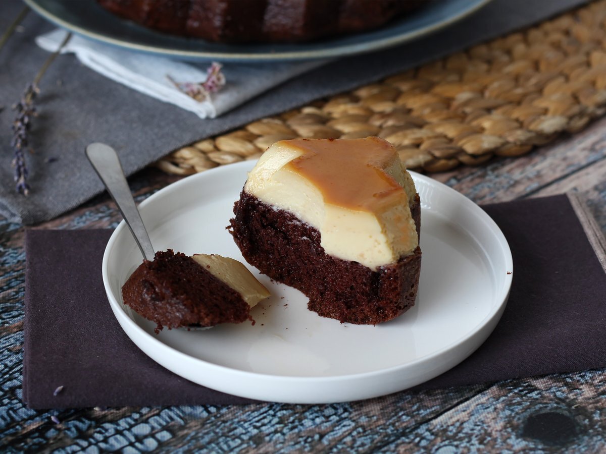 Choco flan, the perfect combination of a soft chocolate cake and a vanilla caramel flan - photo 3