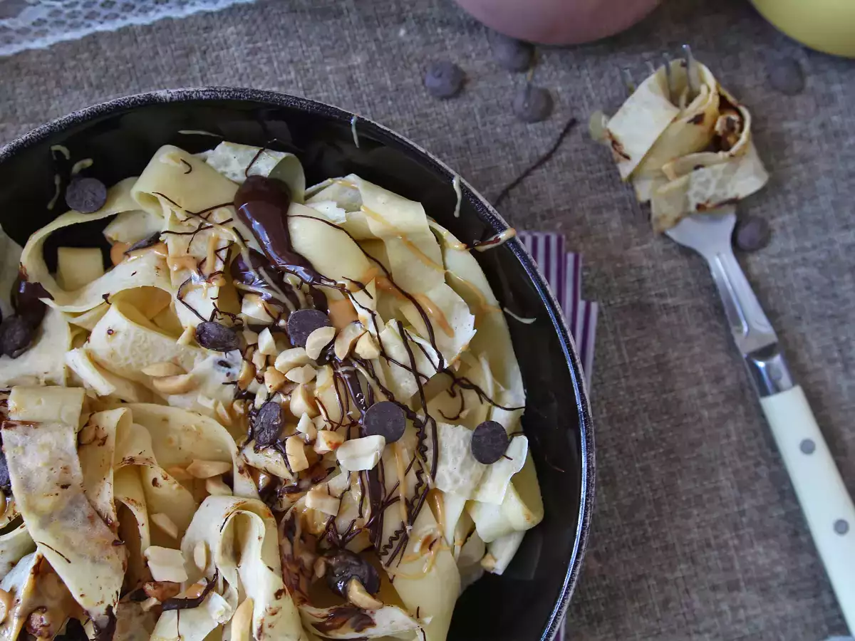 Chocolate and peanut butter crêpe tagliatelle! - photo 5