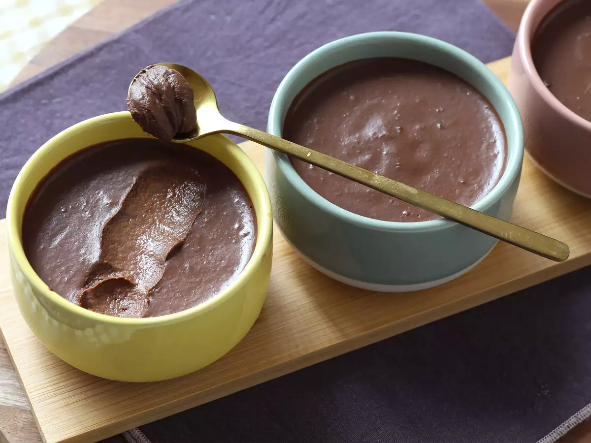 Chocolate banana cream dessert with just 3 ingredients! - photo 3