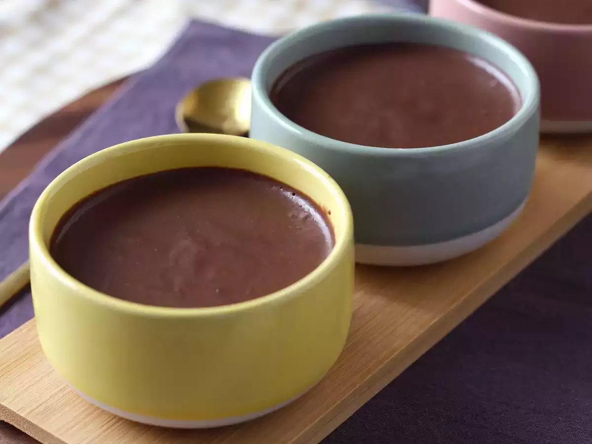 Chocolate banana cream dessert with just 3 ingredients! - photo 4