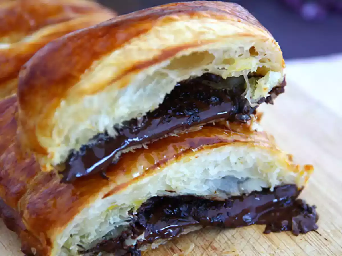 Chocolate braided puff pastry - photo 3