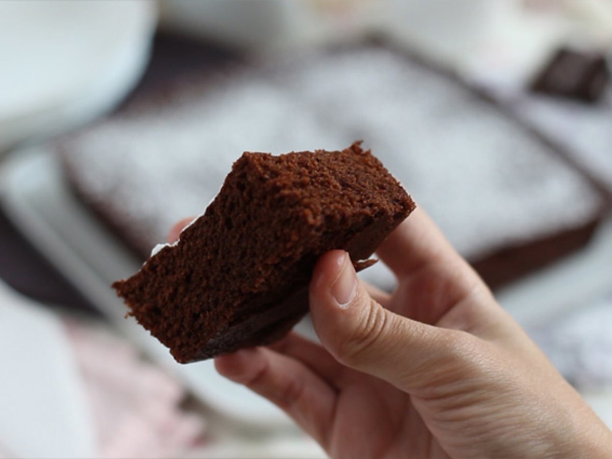 Chocolate cake in microwave - photo 2