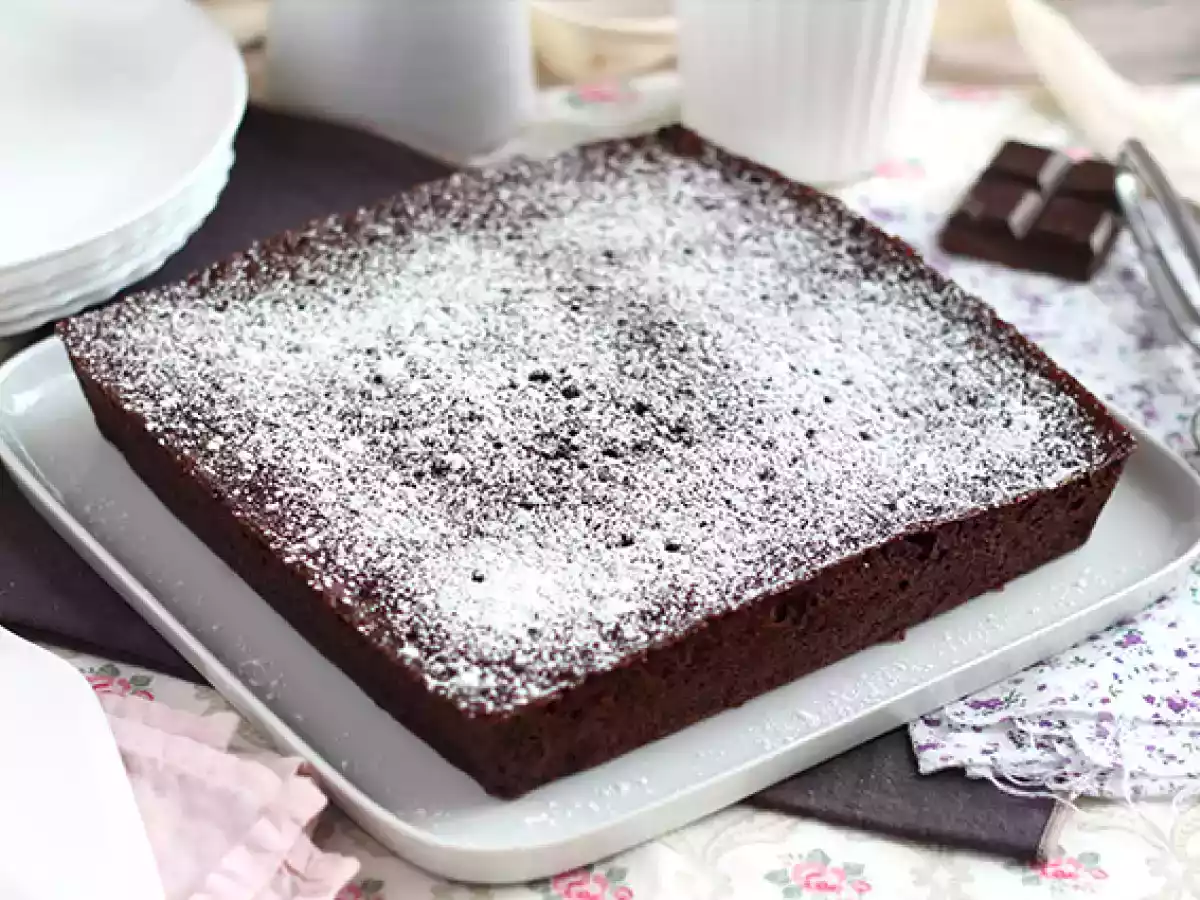Chocolate cake in microwave in 5 minutes - photo 4