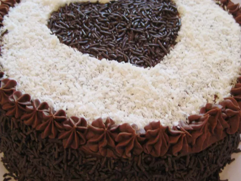 Chocolate Cake with Coconut and Chocolate Filling, photo 2