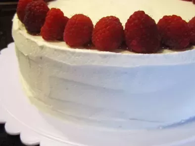 Chocolate cake with Raspberry & Ganache filling - photo 2