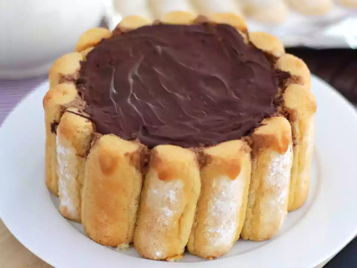 Chocolate charlotte - video recipe !