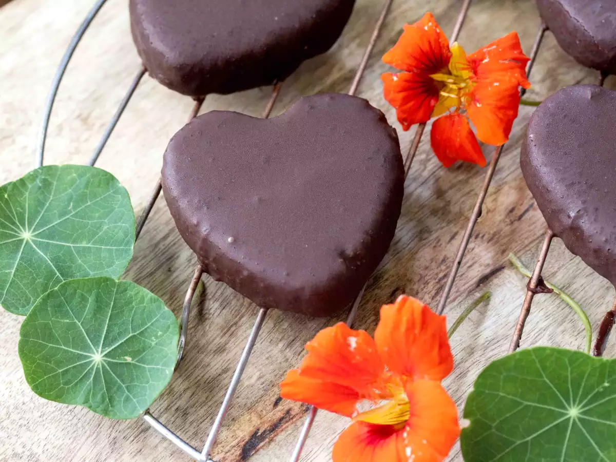 Chocolate coated banana heart cookies