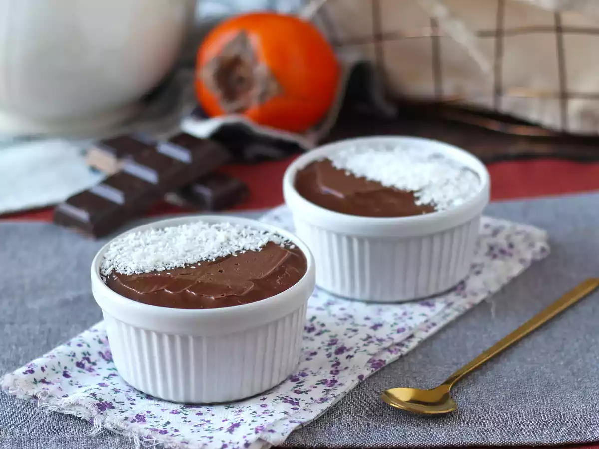 Chocolate dessert with only 2 ingredients! - photo 5
