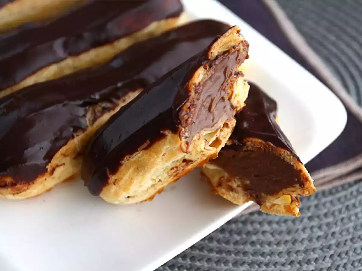Chocolate eclairs - Learn French pastry step by step! - photo 4