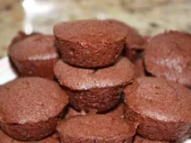 Chocolate Mochi Mini Cupcakes