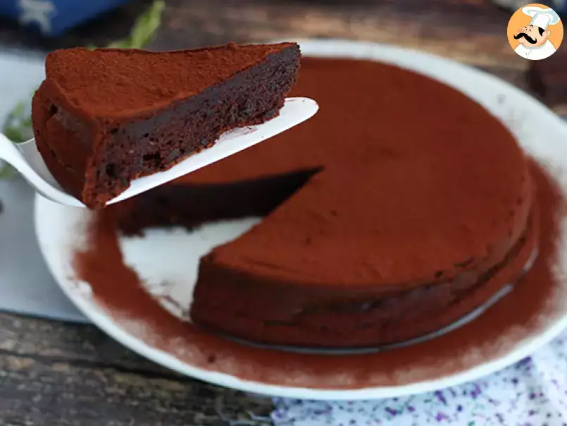 Chocolate mousse cake, photo 1
