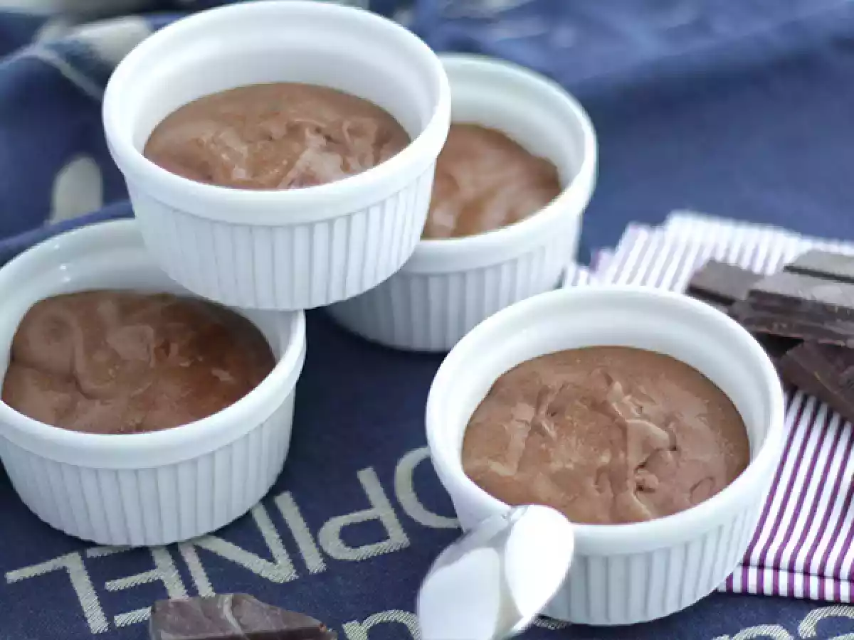 Chocolate mousse creamy and tasty - video recipe ! - photo 2