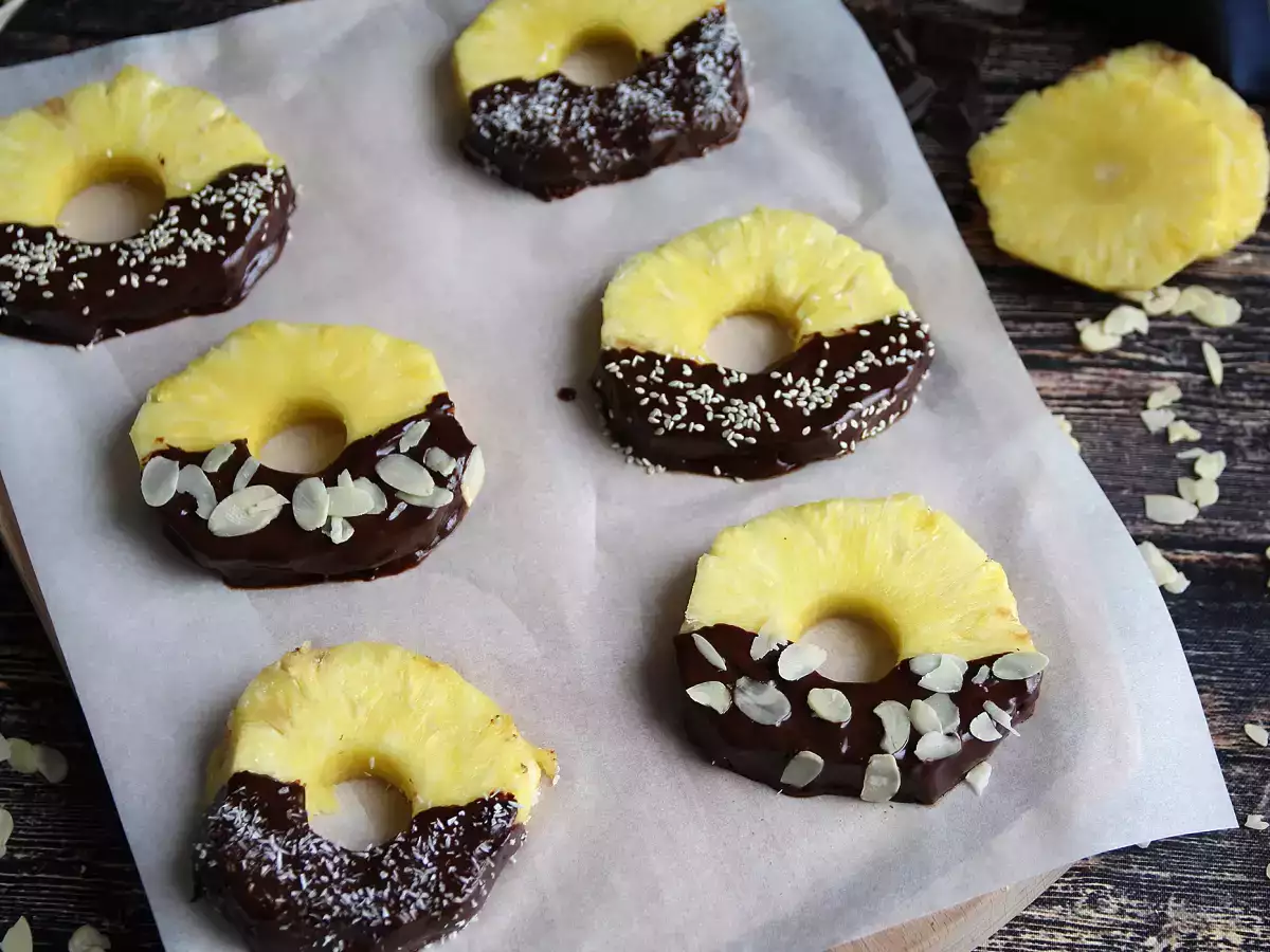 Chocolate pineapple: the perfect dessert to make with kids - photo 5