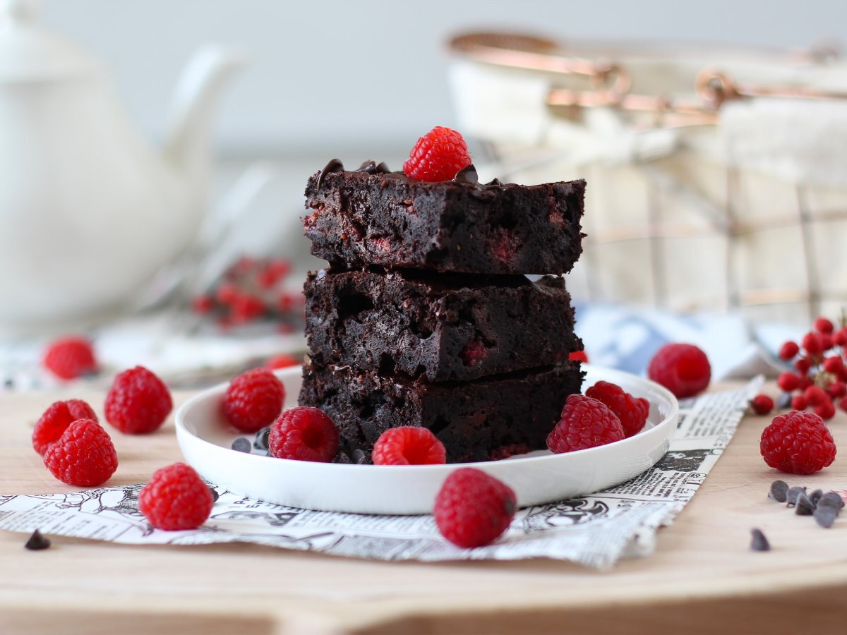 Chocolate raspberry brownies - photo 3