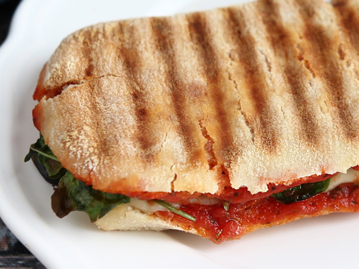 Chorizo and emmental cheese panini sandwich - photo 3