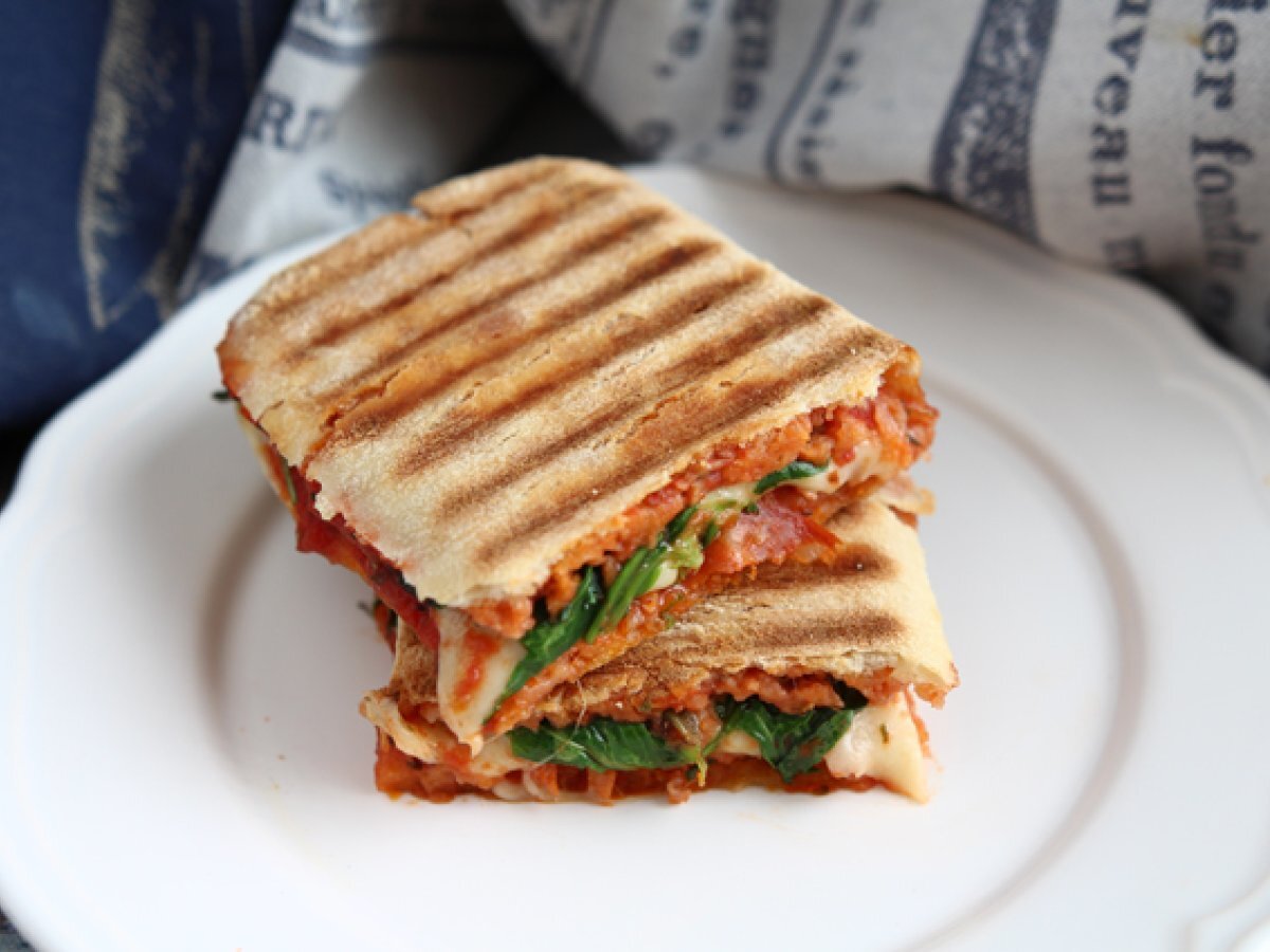 Chorizo and emmental cheese panini sandwich - photo 4