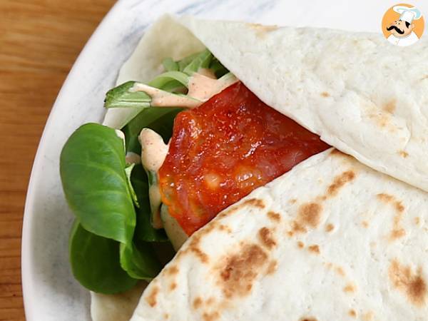 Chorizo, avocado, and tomato wrap sandwich - photo 4