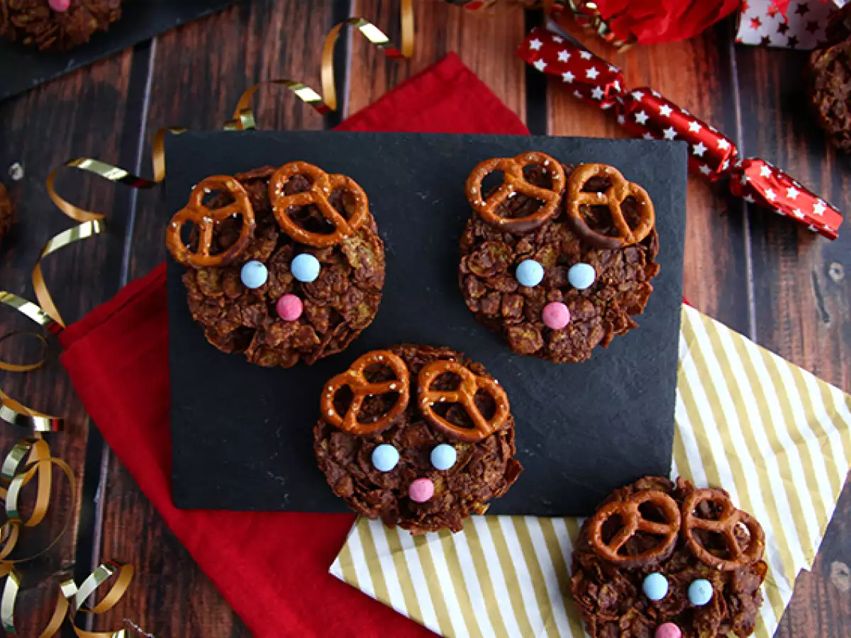 Christmas Reindeer Chocolate Cornflake Cakes - photo 4