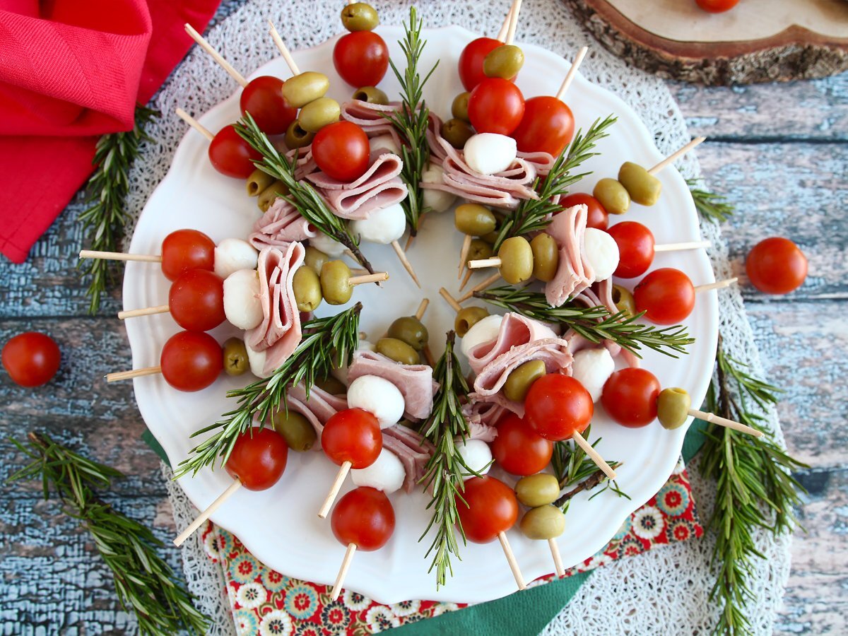 Christmas wreath appetizers