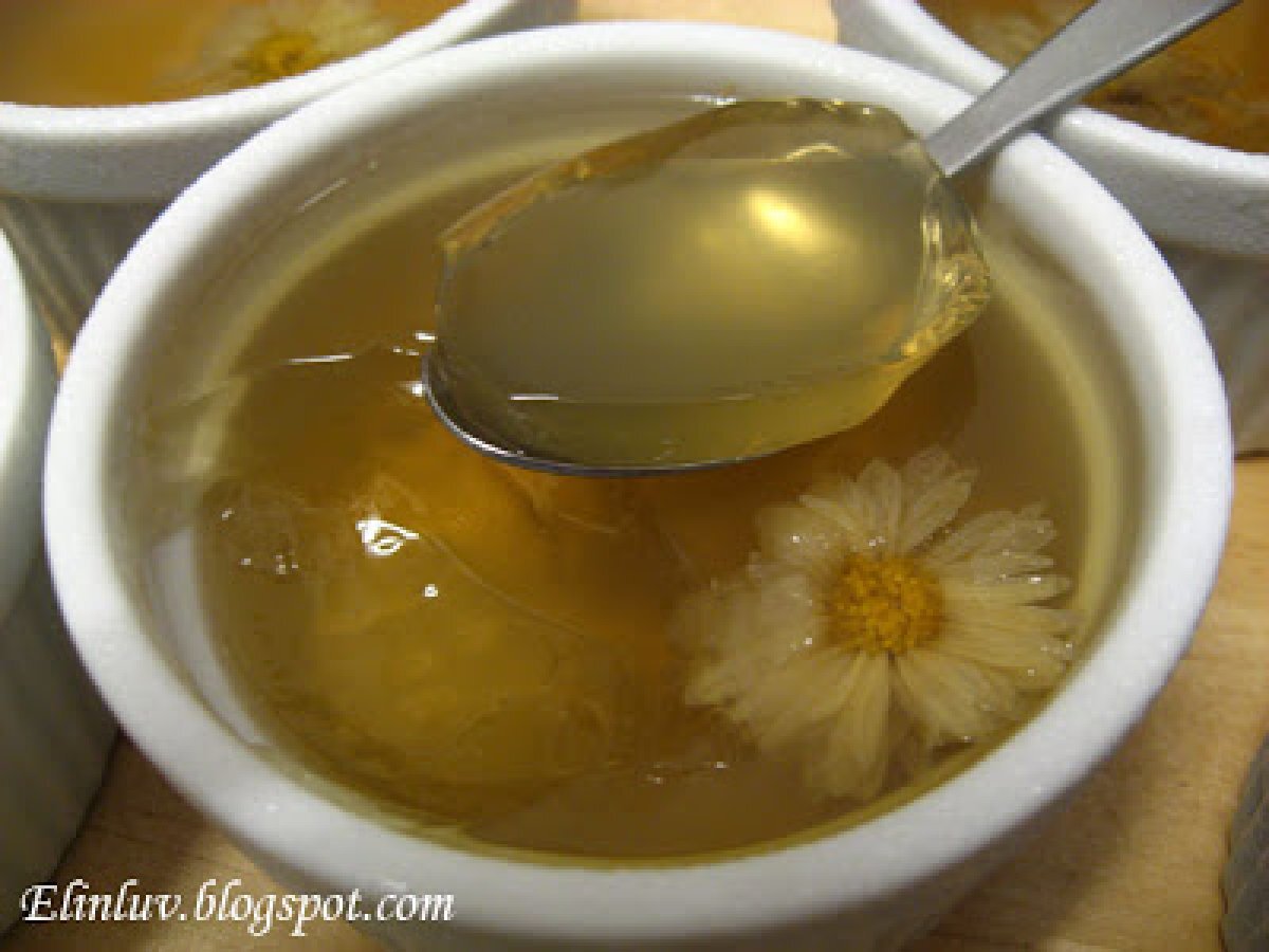 Chrysanthemum Tea Jelly