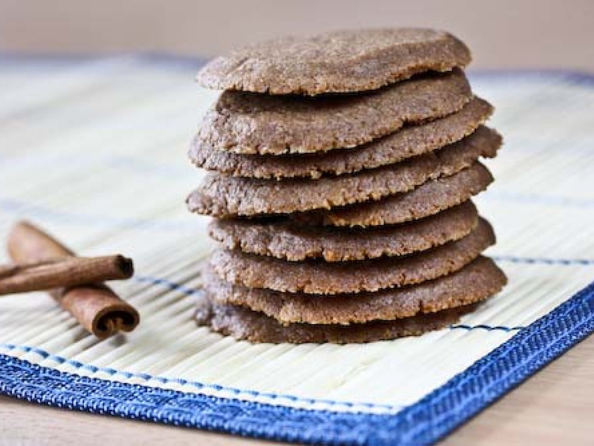 Cinnamon, Cappuccino Chocolate Thins