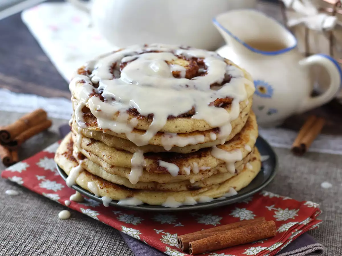 Cinnamon roll pancakes, for cinnamon lovers - photo 4