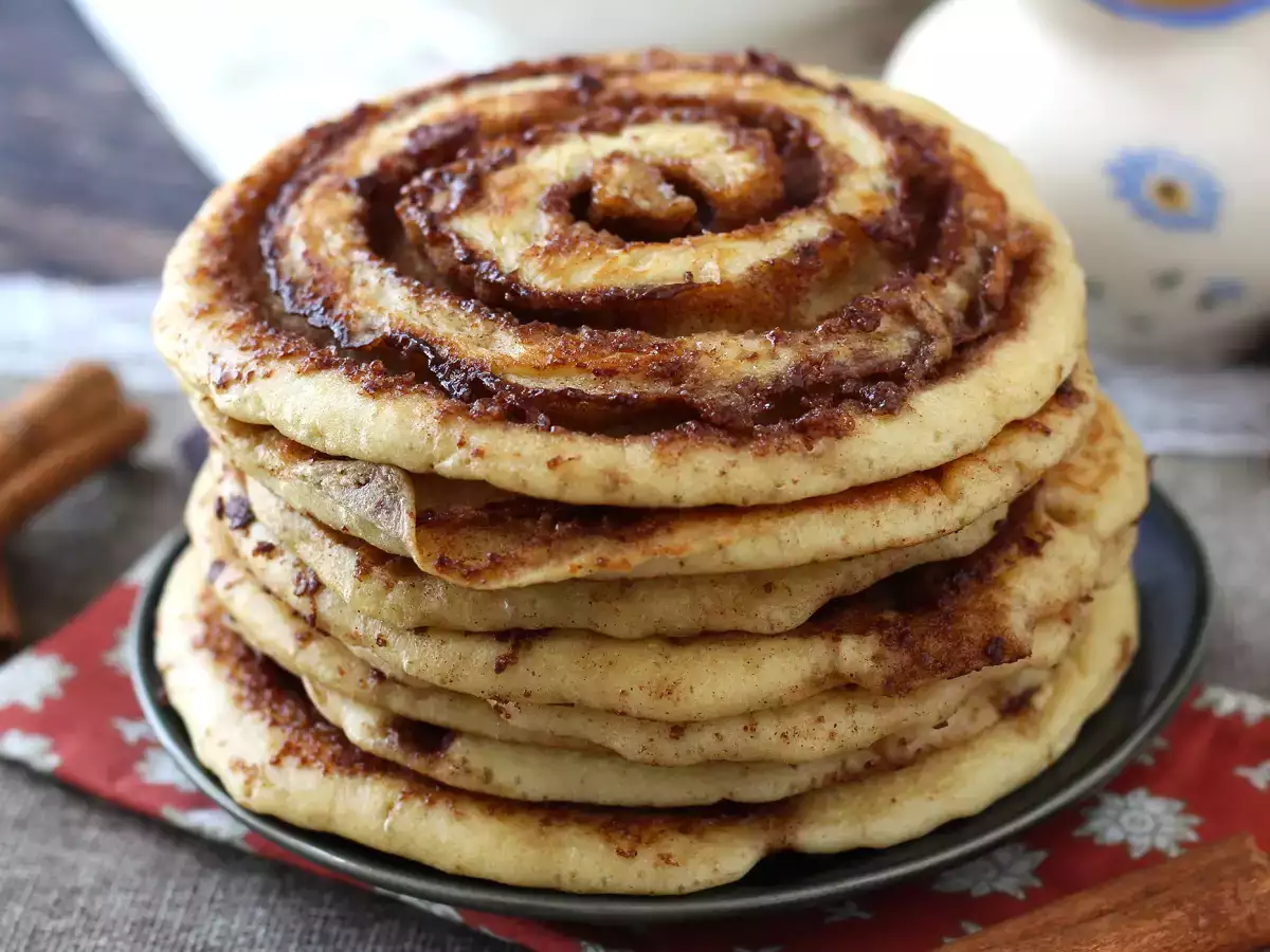 Cinnamon roll pancakes, for cinnamon lovers - photo 5