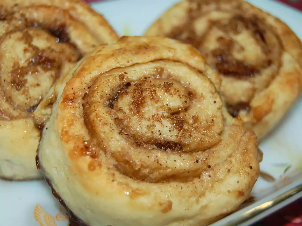 Cinnamon Rolls