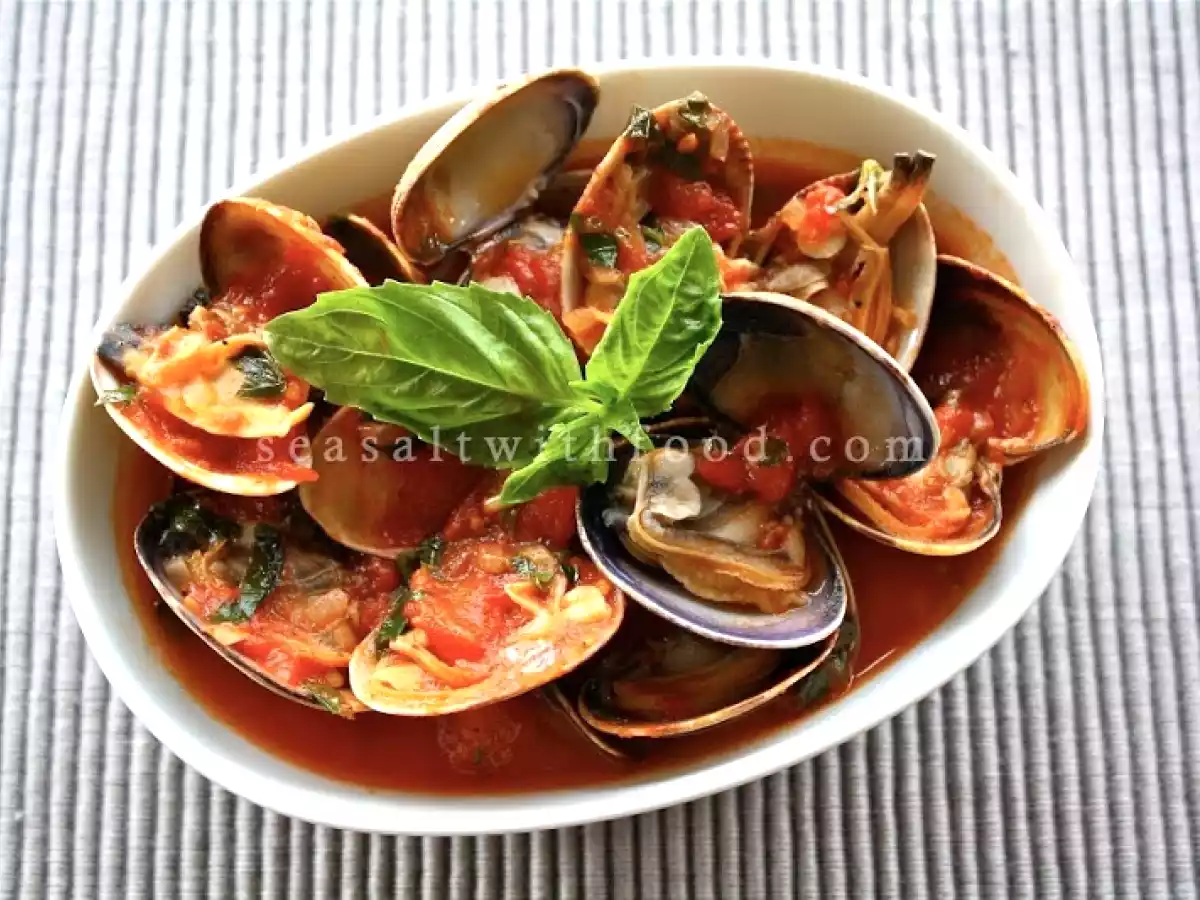 Clams Posillipo