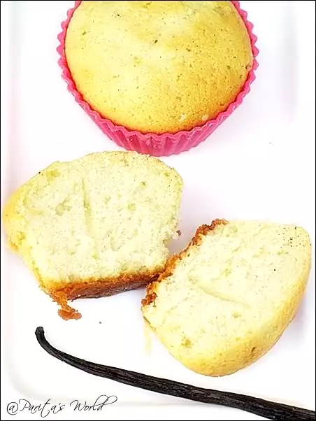 Classic vanilla bean muffins recipe