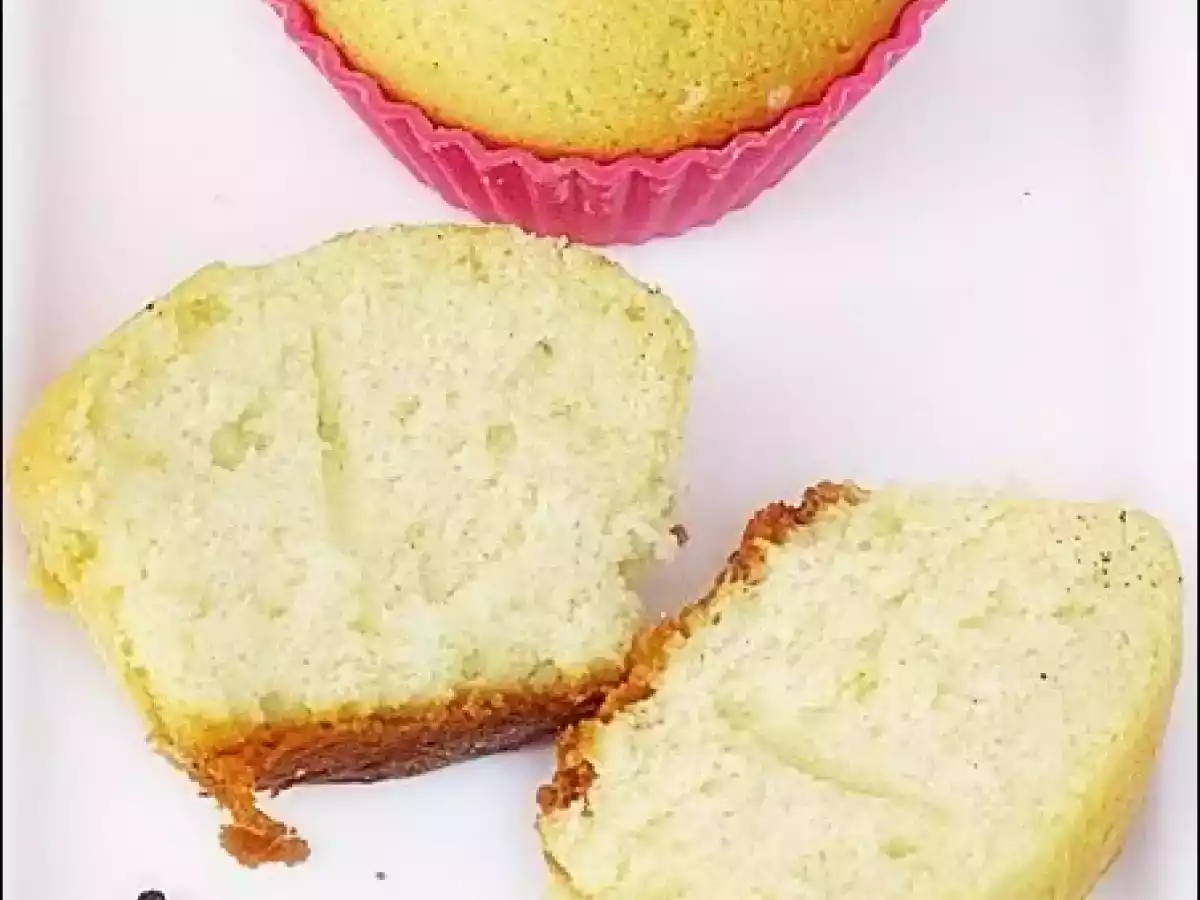 Classic Vanilla Beans Muffins