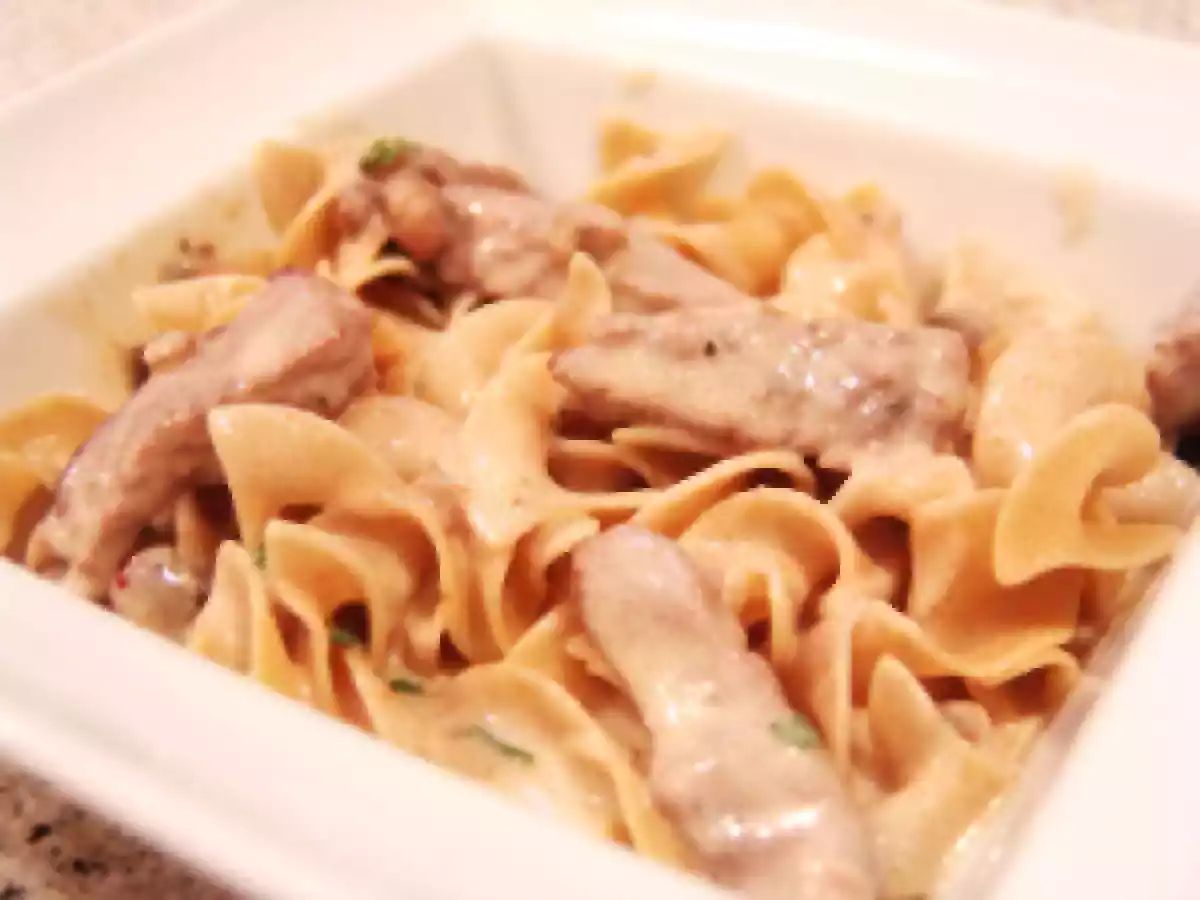Clean eating beef stroganoff