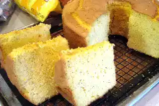 Clementine poppy seed chiffon cake recipe - easy and tasty