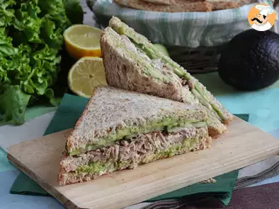 Club sandwich with tuna and avocado - photo 3