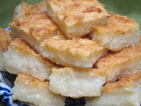 Coconut Cake (Khanom Ba-Bin)