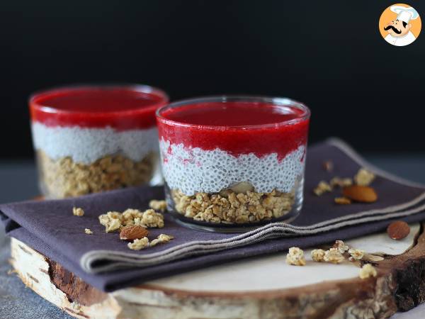 Coconut milk chia pudding verrines with granola and raspberries - photo 4