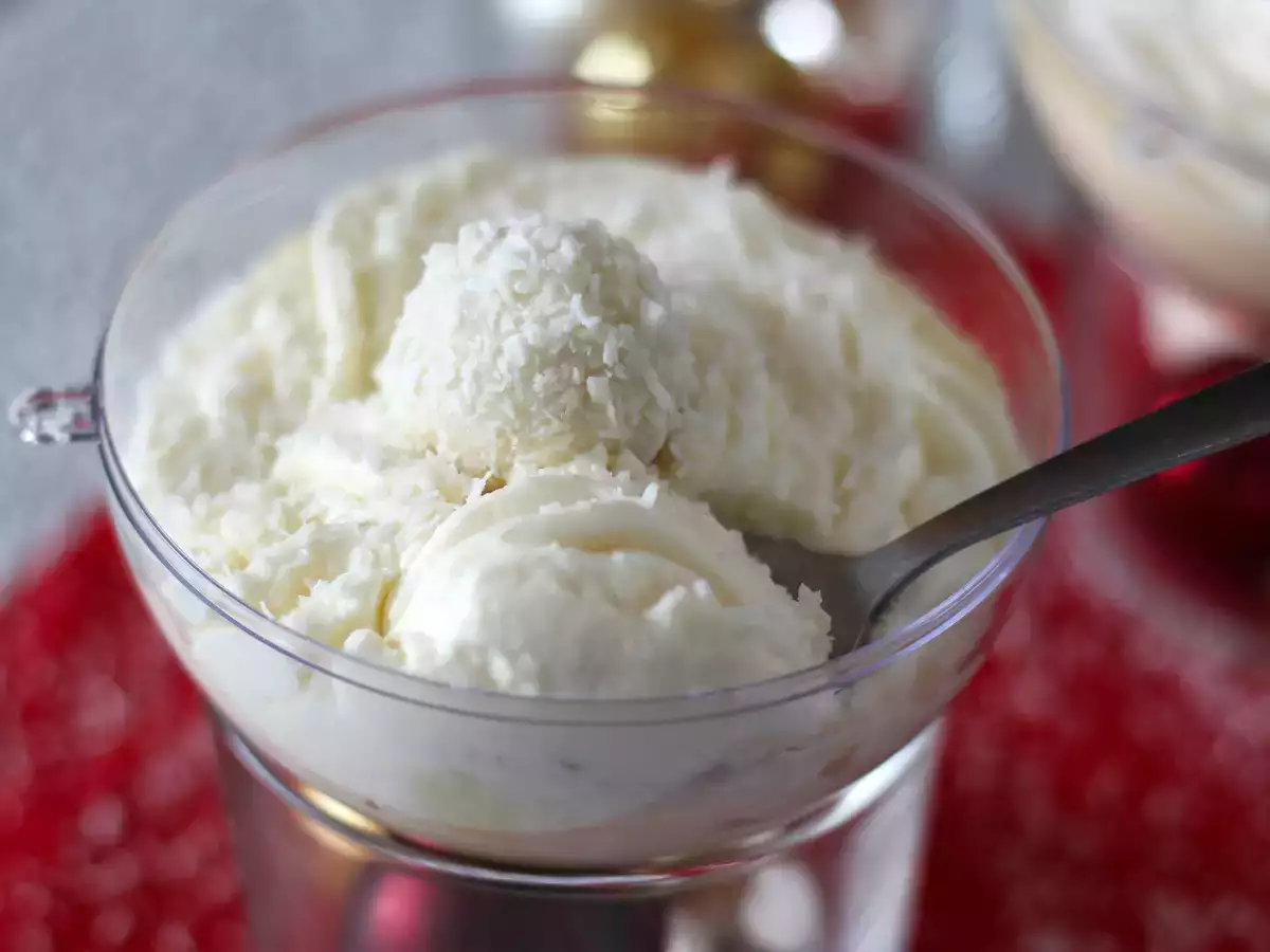 Coconut Raffaello-Style Verrines, No-Bake – A Fairytale Dessert in a Snow Globe - photo 5