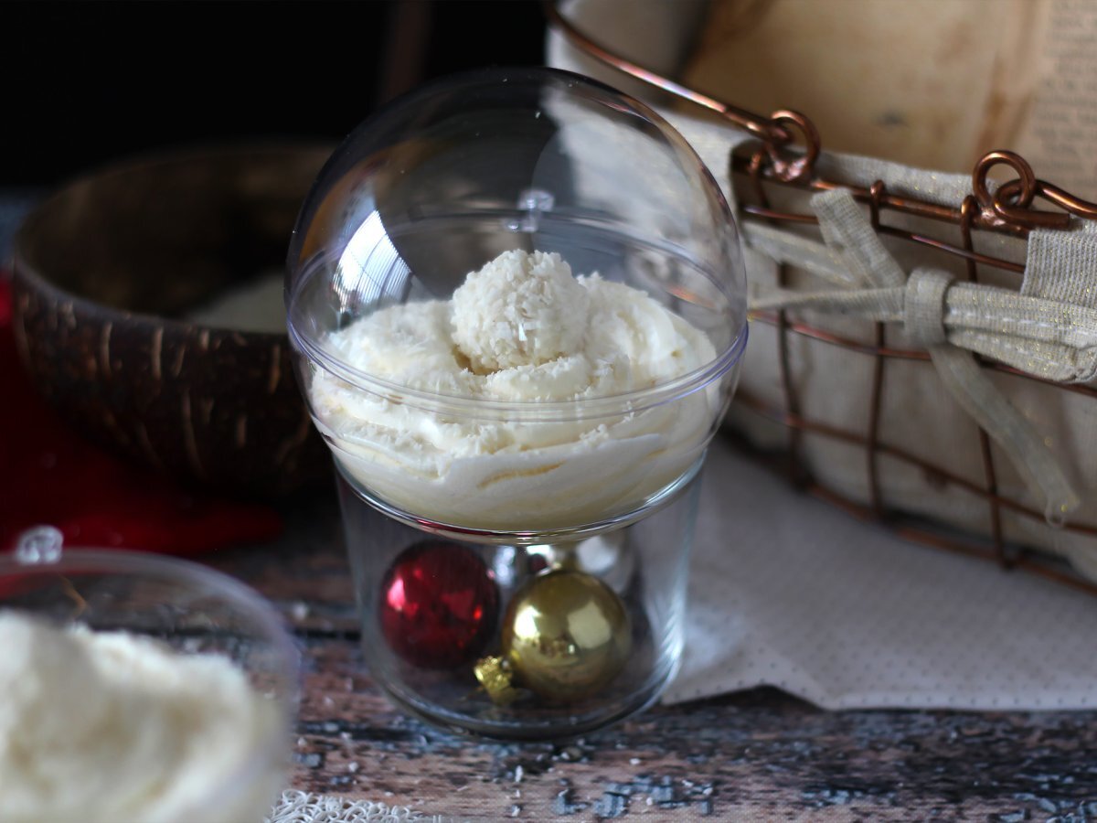 Coconut verrines Raffaello style - a fairytale dessert in a snowball - photo 6