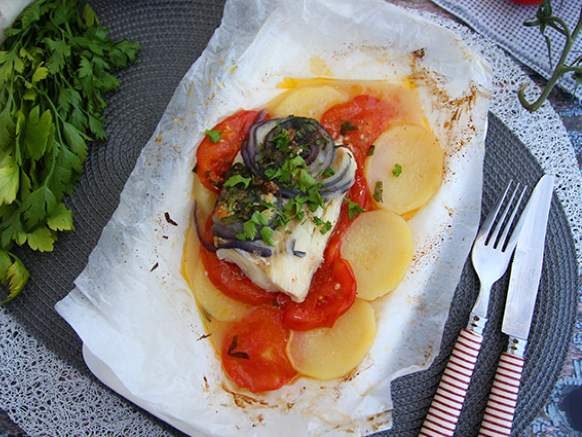 Cod fish in parchment