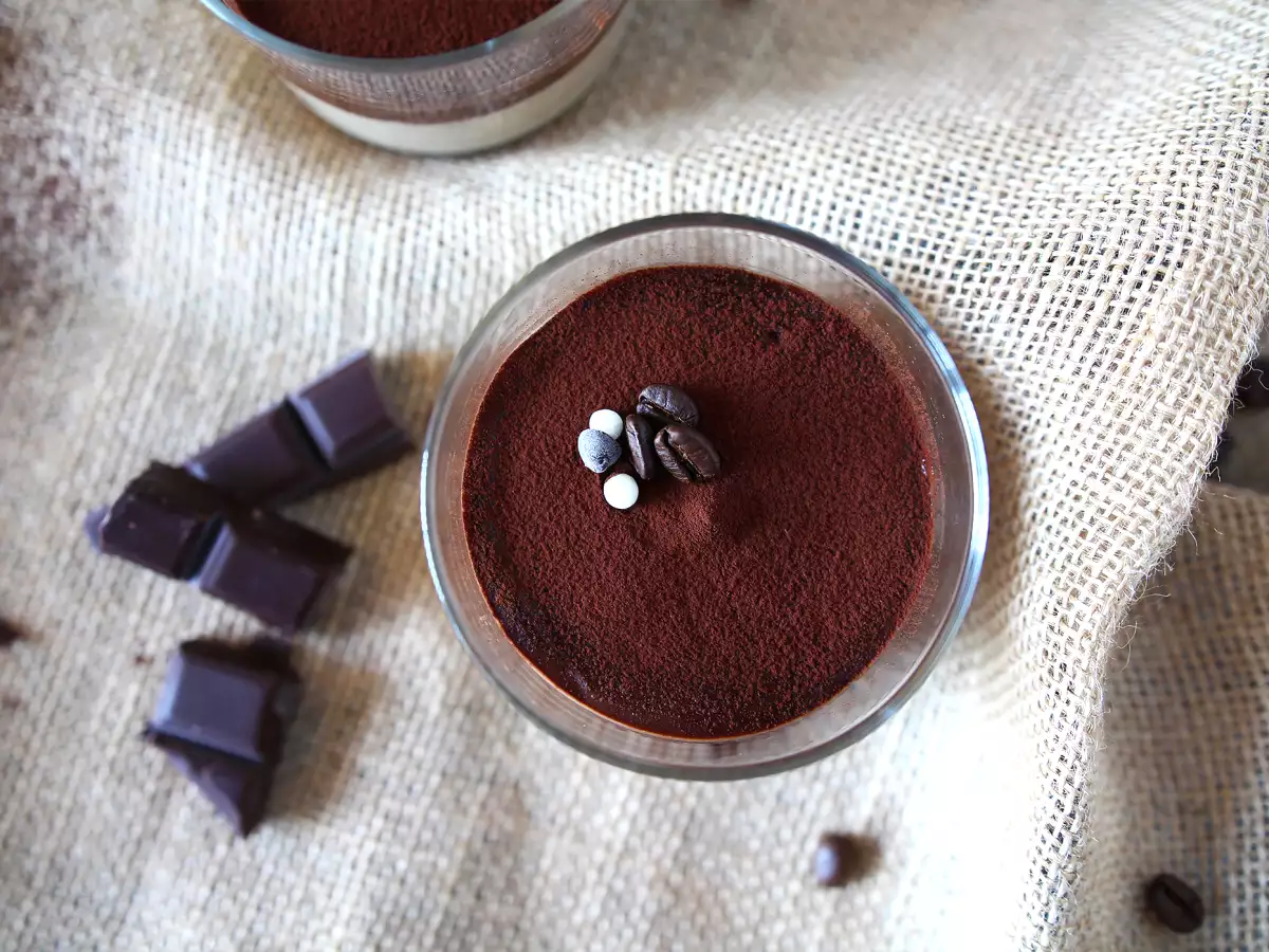 Coffee custard with ganache and cocoa - photo 4