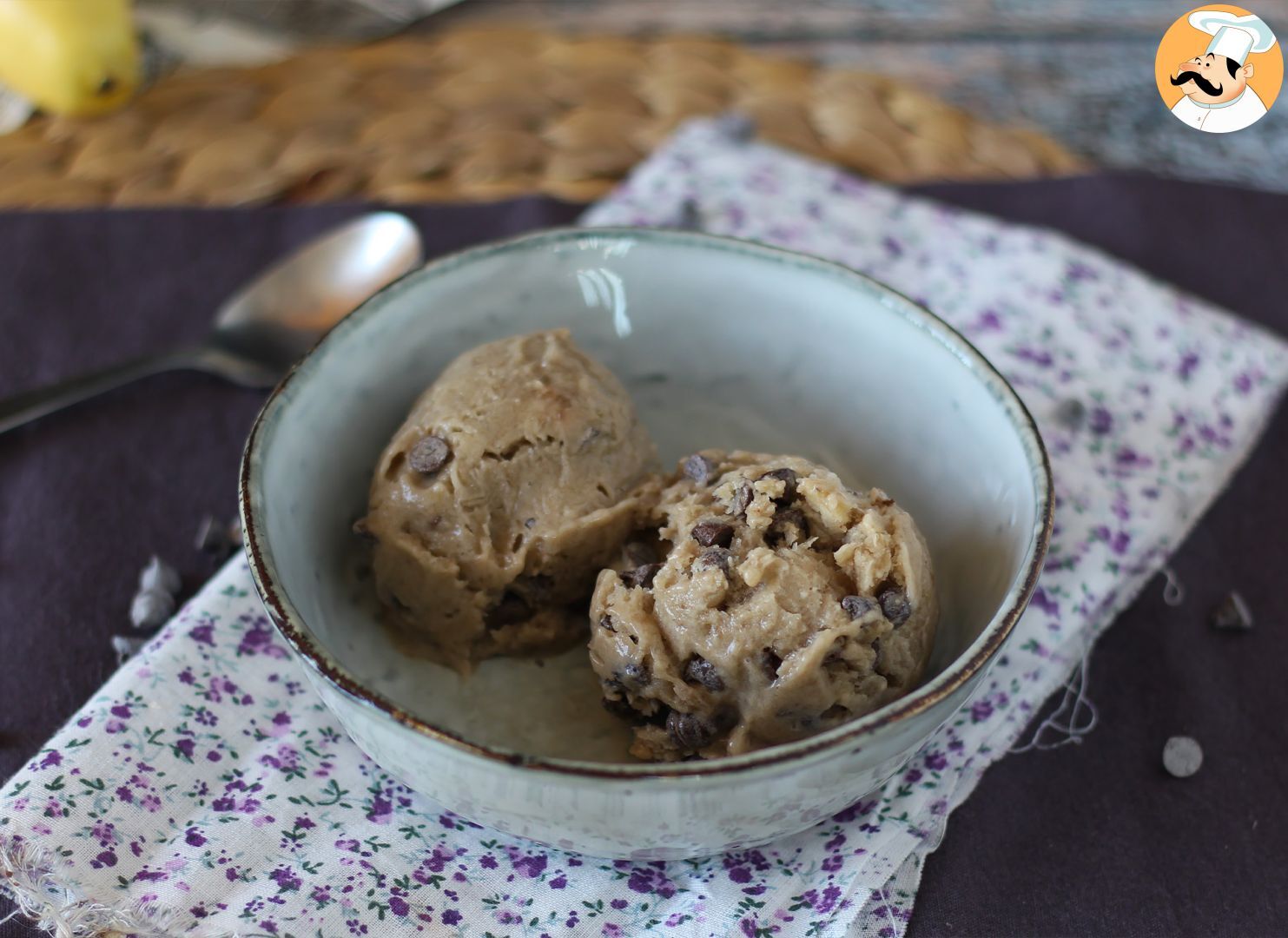 Cookie dough nice cream with only 3 ingredients and no added sugars