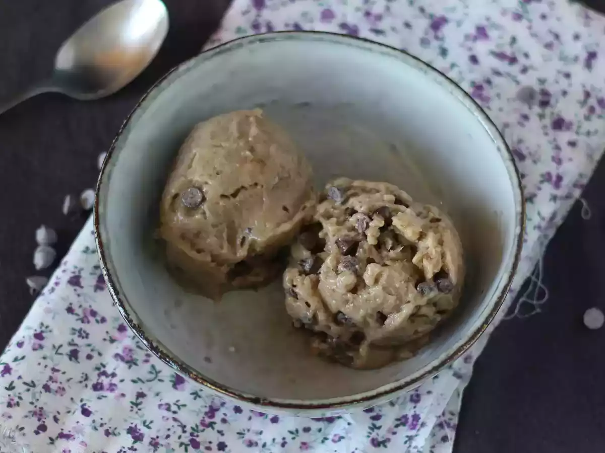 Cookie dough nice cream with only 3 ingredients and no added sugars! - photo 4