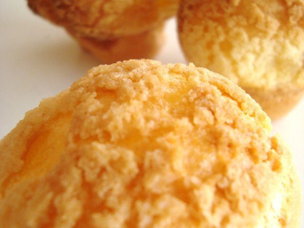 Cookie Topped Choux Puffs