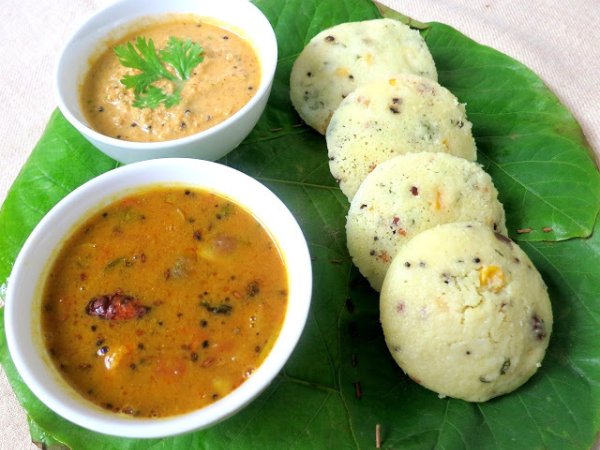 Corn rava idli