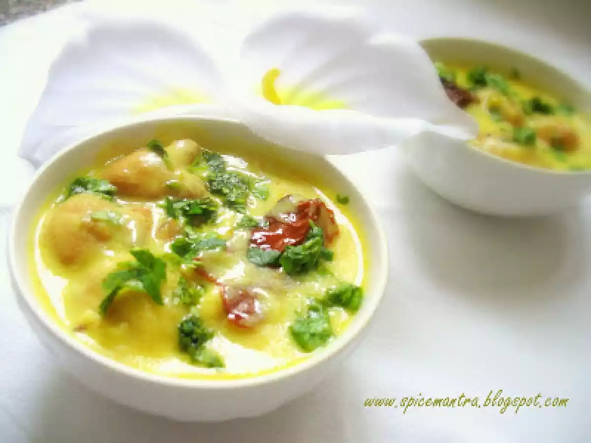 Couple Of Awards & Gram Flour Dumplings in Spicy yogurt sauce (Punjabi Kadi Pakora) - photo 2